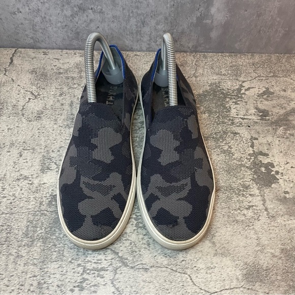 Rothys Slip On Sneakers Womens sz 8 - Picture 2 of 10